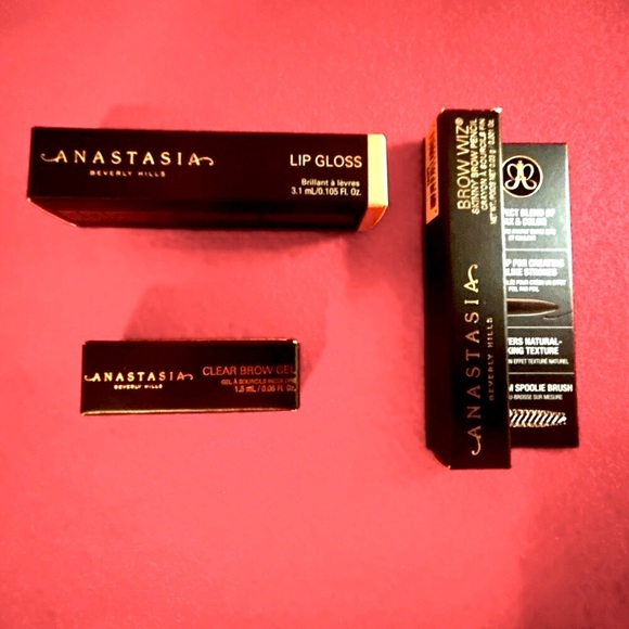 Anastasia Beverly Hills 3 Piece Makeup Set for Brows and Lips - Picture 1 of 5